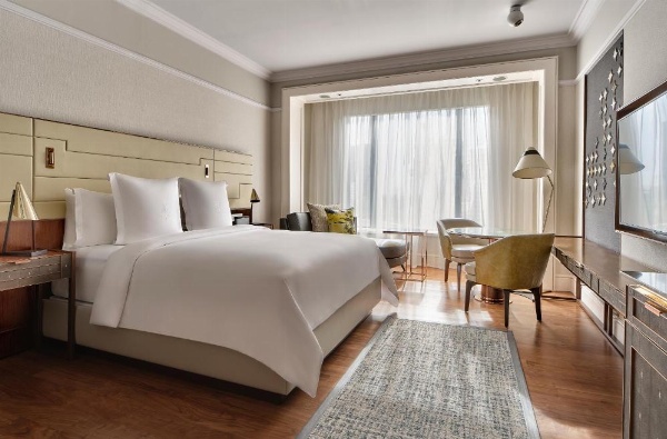 Four Seasons Hotel Singapore image 17